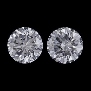 1008. A brilliant cut diamond, loose. Weight 0.70 cts.