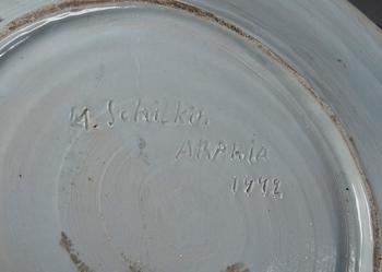 Michael Schilkin, A CERAMIC DISH.