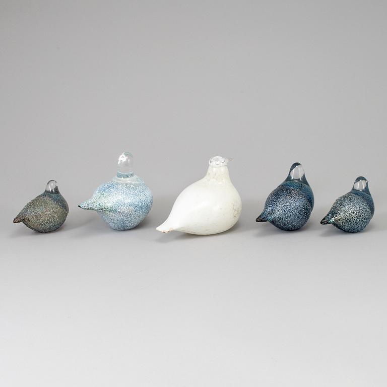 Five Finnish glass birds. One by Oiva Toikka, Nuutajärvi Notsjö.