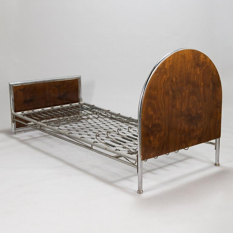 Pauli Blomstedt, a 1930s bed for Helsingin Uusi Rautasänkytehdas J. Merivaara, Finland.
