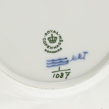 36 pieces of a full lace 'Musselmalet' coffee service, Royal Copenhagen, Denmark.