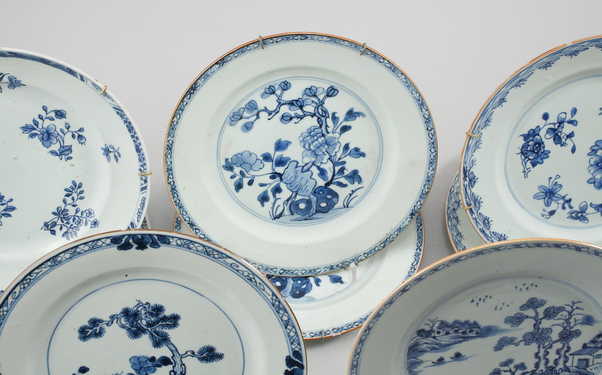 TALLRIKAR, 8 st, porslin, Kina, 1700-tal.