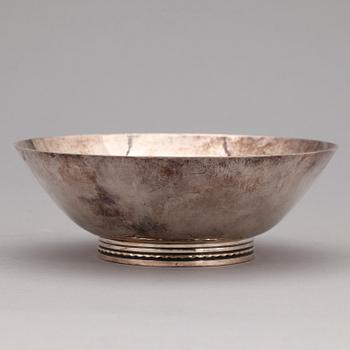 SKÅL, silver, MGAB, Löfman, Uppsala 1976. Vikt ca 286 gram.