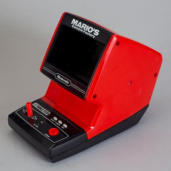 SPELKONSOL, "Mario's Cement Factory", Game & Watch table top, Nintendo, 1983.