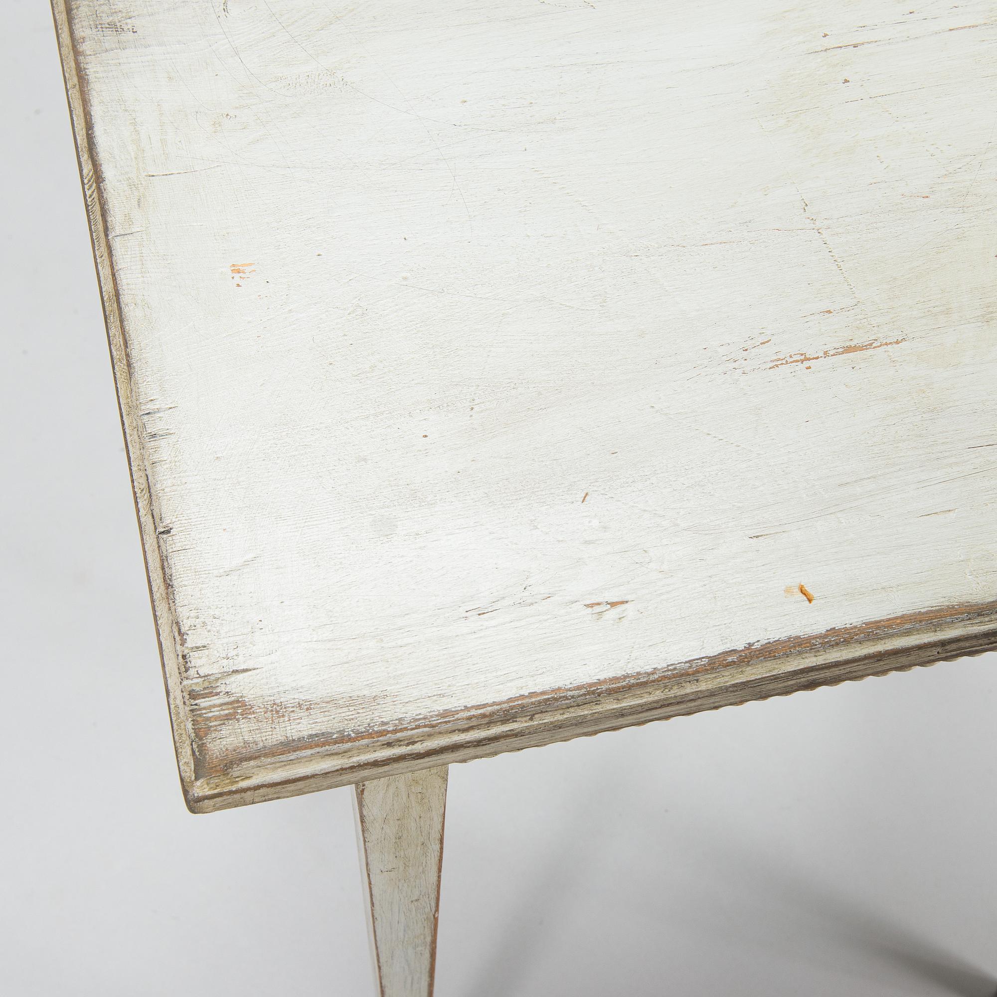 Bord, gustaviansk stil, tidigt 1900-tal.