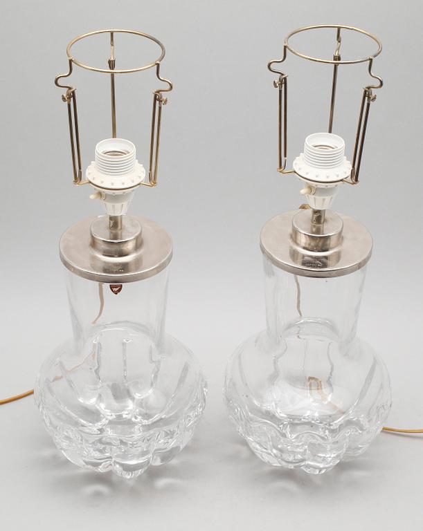 BORDSLAMPOR, 1 par, glas, Olle Alberius, Orrefors, 1900-talets andra hälft.