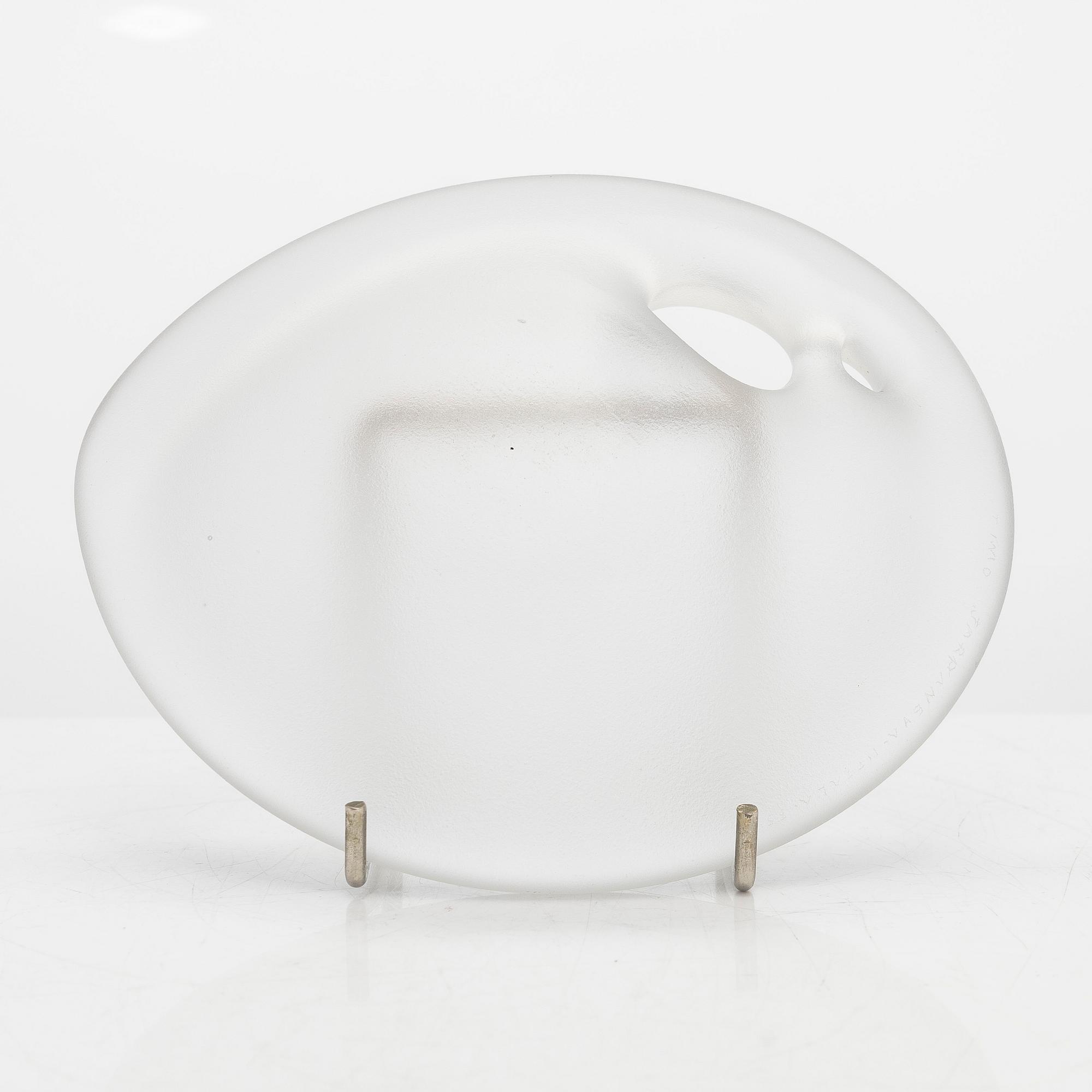 Timo Sarpaneva, skulptur, Hiidenkehto (Jättens vagga) signerad Timo Sarpaneva, Iittala -55.