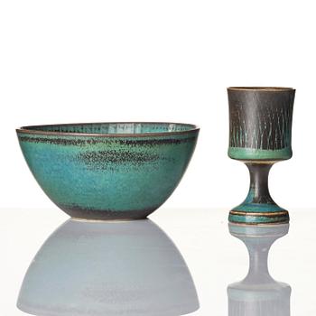 Stig Lindberg, a stoneware set of a teapot, a bowl and a goblet, Gustavsberg Studio 1969.