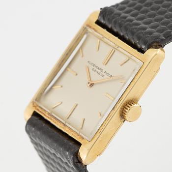 Audemars Piguet, "Tank", wristwatch, 17.5 x 17.5 mm.