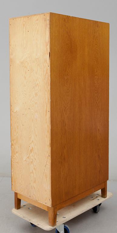 ARKIVSKÅP, ett par, 1900-talets första hälft.