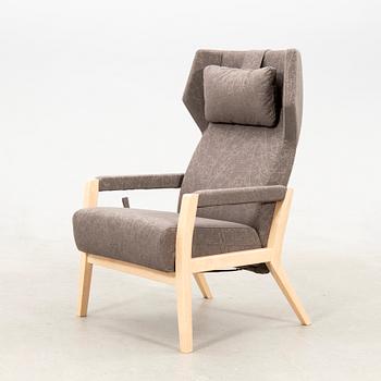 Roger Persson, armchair "Select wood" Swedese, 21st century.