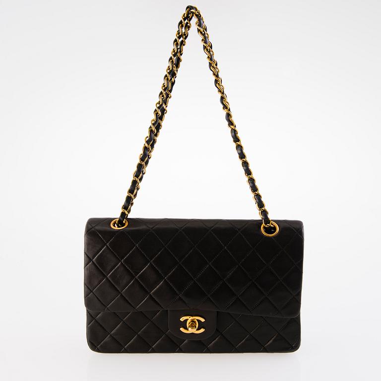 CHANEL, "Double Flap Bag", LAUKKU. 1994.