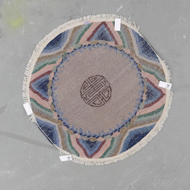 MATTA, Kina, ca Diameter 107 cm.