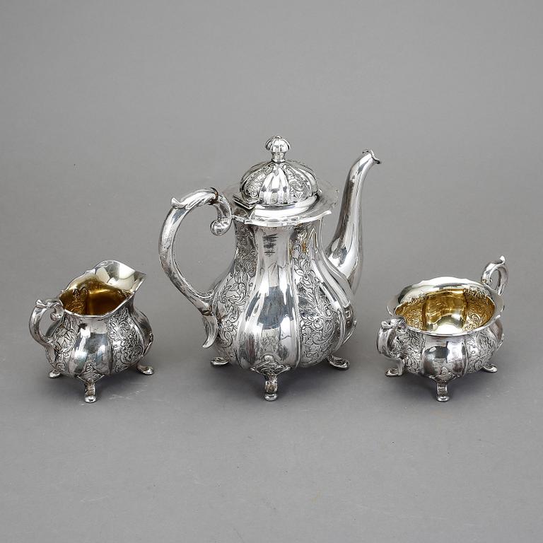 SERVIS, 3 delar, silver, med svenska importstämplar. Vikt ca 1130 g.