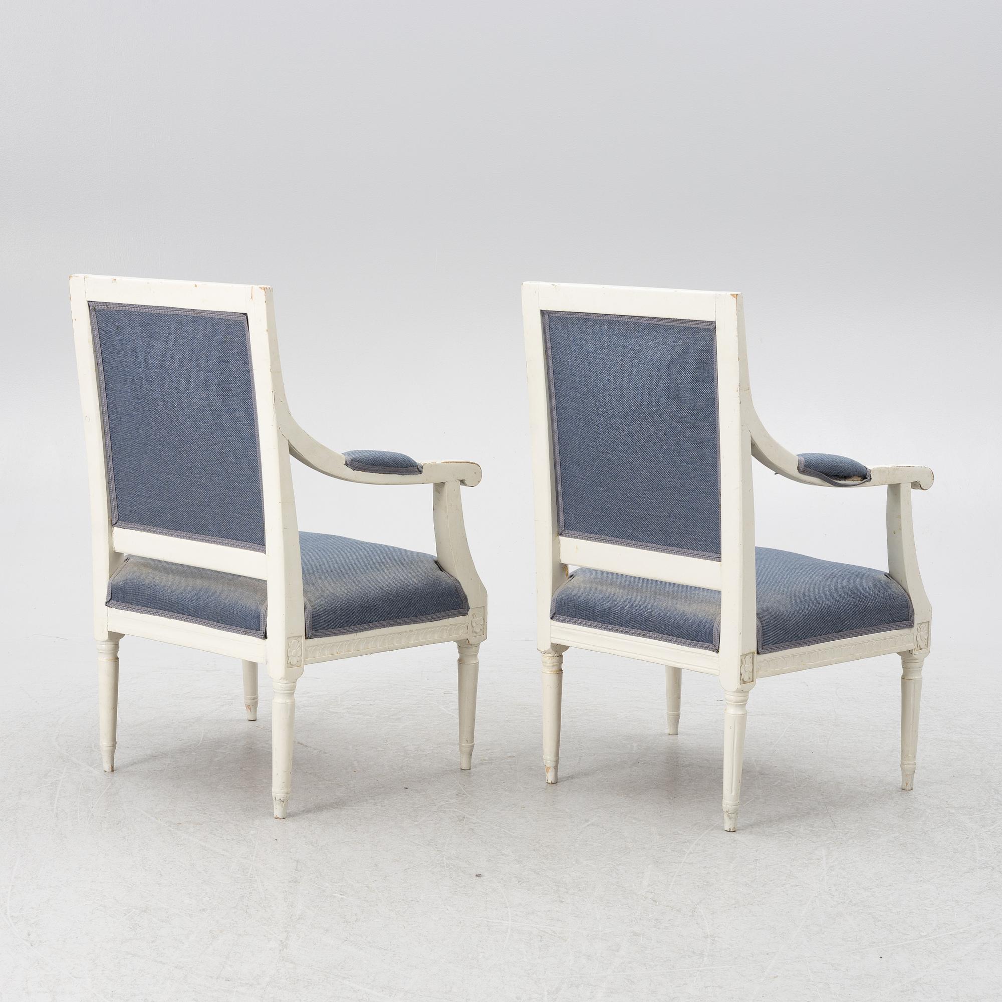 Armchairs, a pair, Gustavian style, circa 1900.