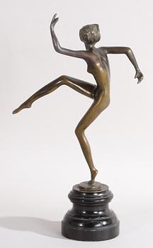 FIGUR, brons. 1900-tal. Sign.