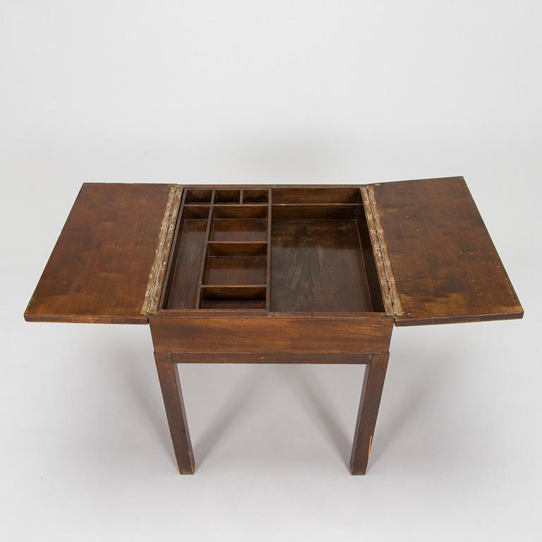 Maija Heikinheimo, a 1930's 'Kaino' table/sewing table for Asko Finland.