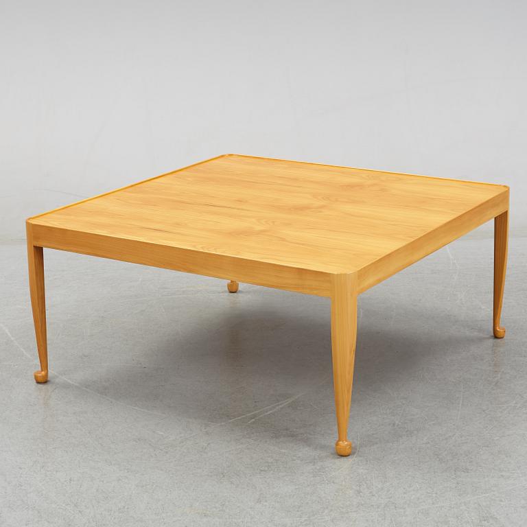 Josef Frank, a model 2073 'Diplomat' coffee table by for Firma Svenskt Tenn, designed in 1949, executed before 1985.