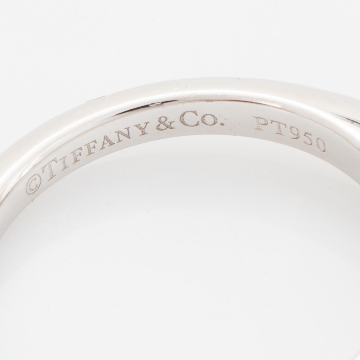 Tiffany & Co, Brilliant-cut diamond ring, 0,40 ct, with certificate.