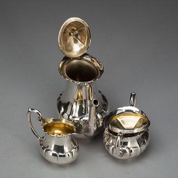 KAFFESERVIS, 3 delar. Silver. J M Johansson, Göteborg 1923, totalt ca 1000 gram.