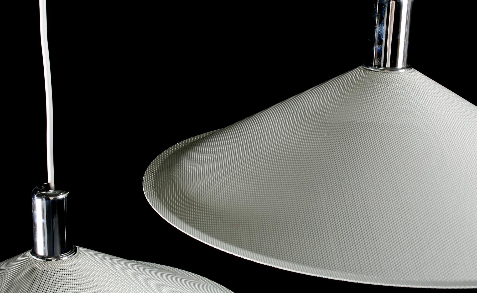 TAKLAMPOR, 2 st, "Zero", Lindau och Lindekrantz, sent 1900-tal. Höjd ca 26 cm.