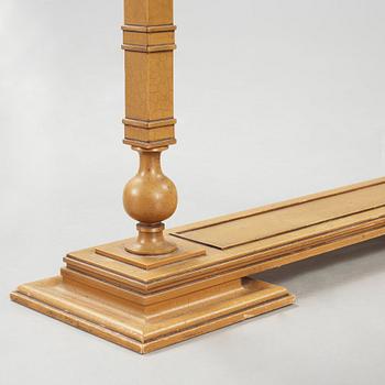 Axel Einar Hjorth, konsolbord "Åbo", Nordiska Kompaniet 1929.