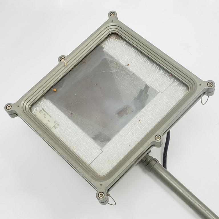 Renzo Piano, vägglampor ett par, "Lingotto", Iguzzini, Italien.