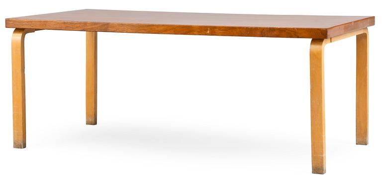 Alvar Aalto, A TABLE. Design Alvar Aalto.