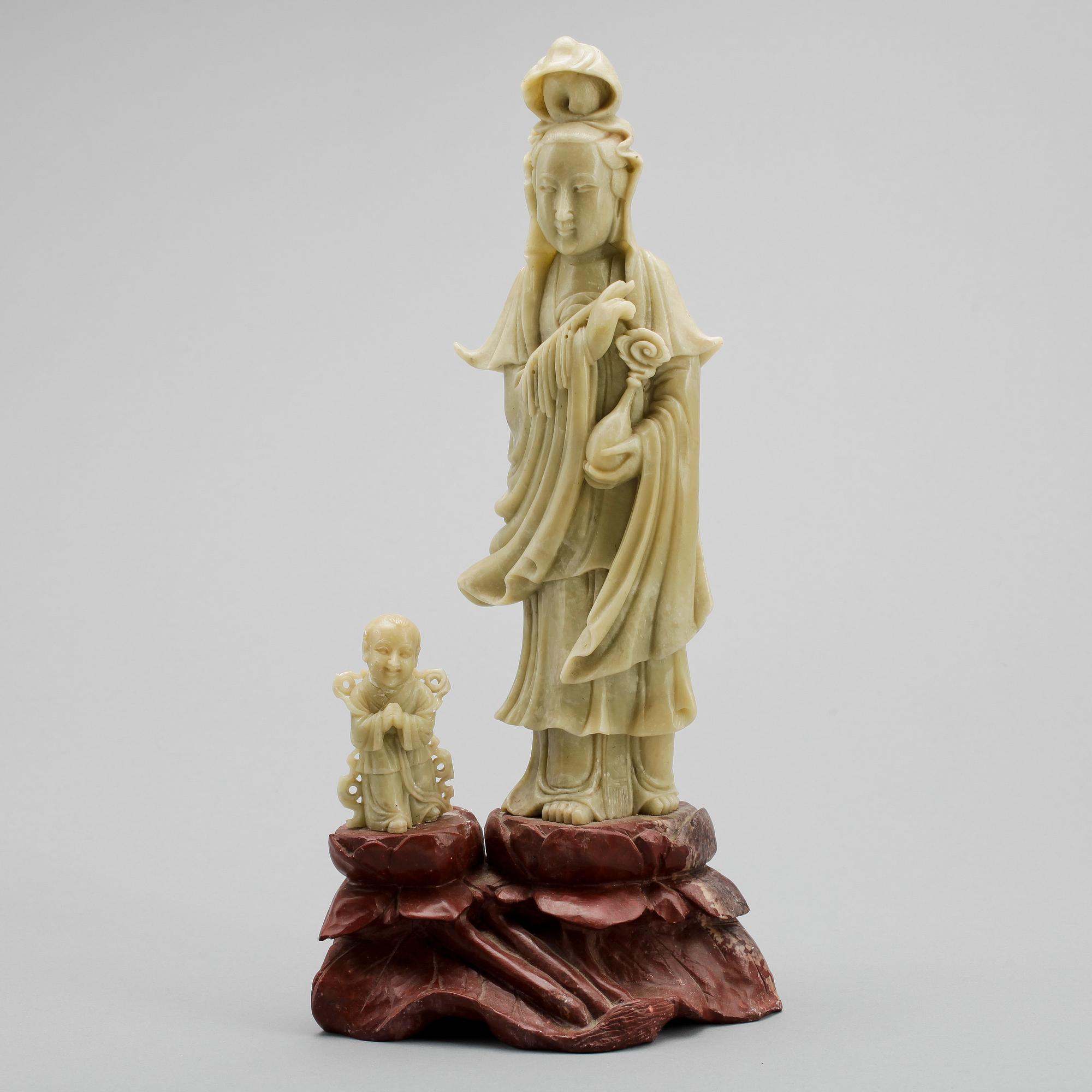 FIGURIN, soapstone, Kina, 1900-tal.