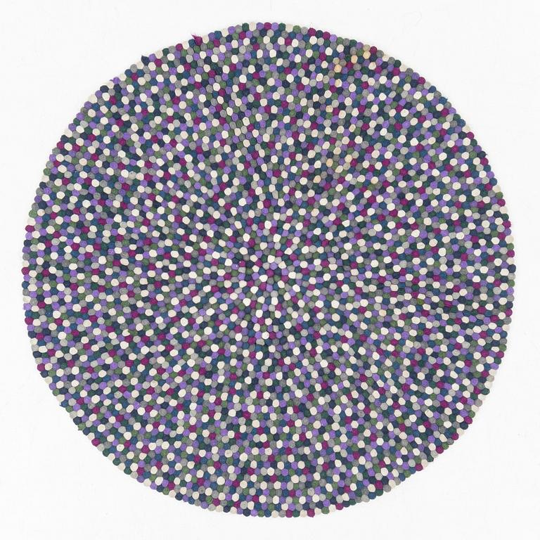 Matta, "Pinocchio", Hay, diameter 143 cm.