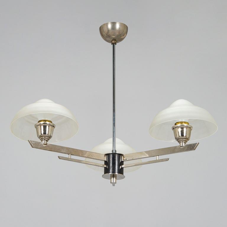 Paavo Tynell, a 1930s '3023/3' chandelier for Taito.