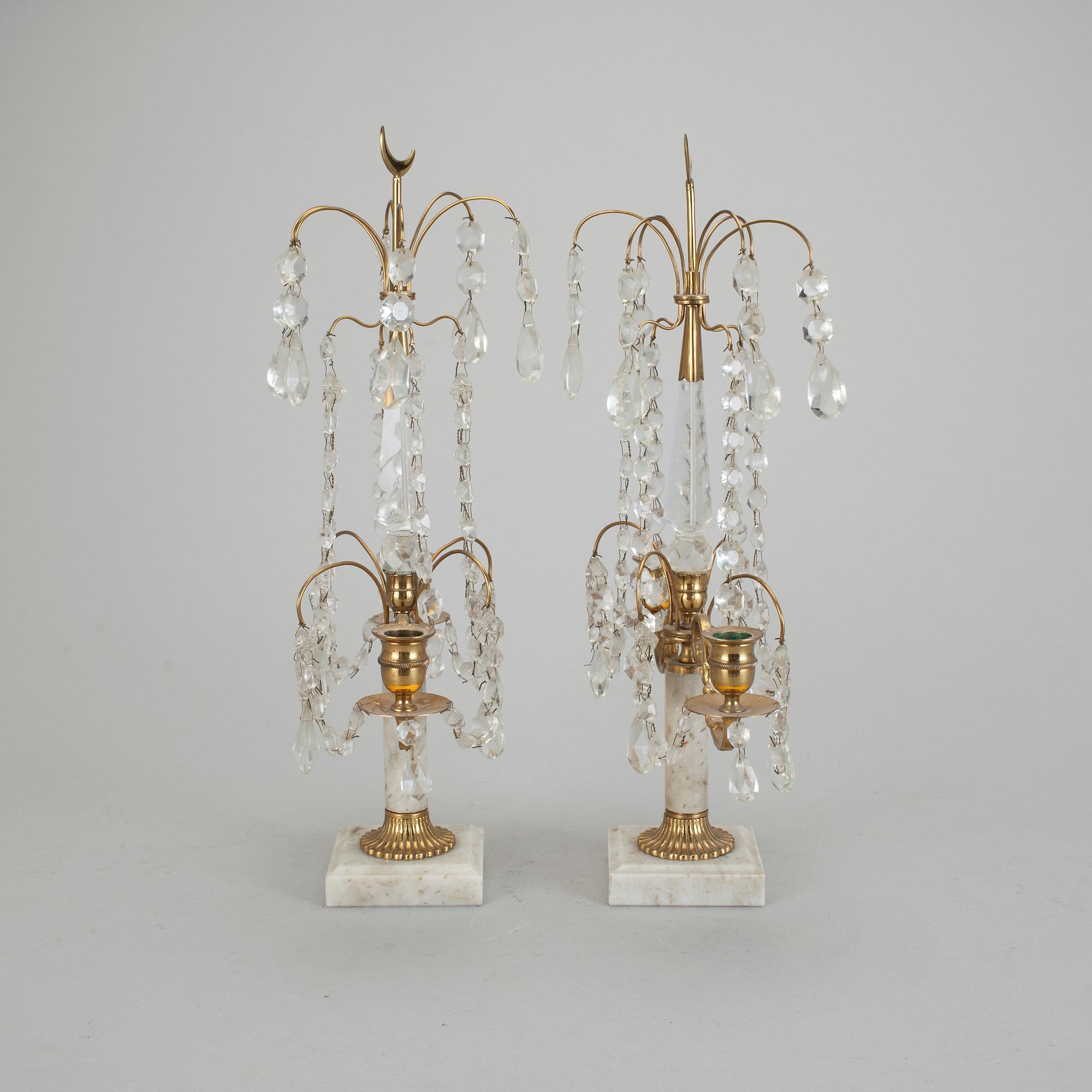 BORDSLYSTRAR ETT PAR, Gustaviansk stil, 1900-talets mitt.