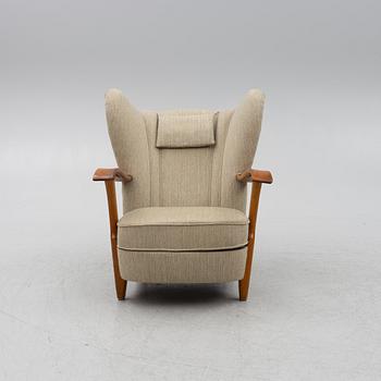 Armchair, Swedish modern, first half of the 20th century.