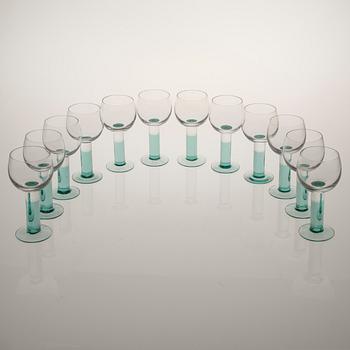 VINGLAS och SNAPSGLAS, 12+11 st, "Mondo", Kerttu Nurminen, Notsjö, 1900-talets senare hälft.