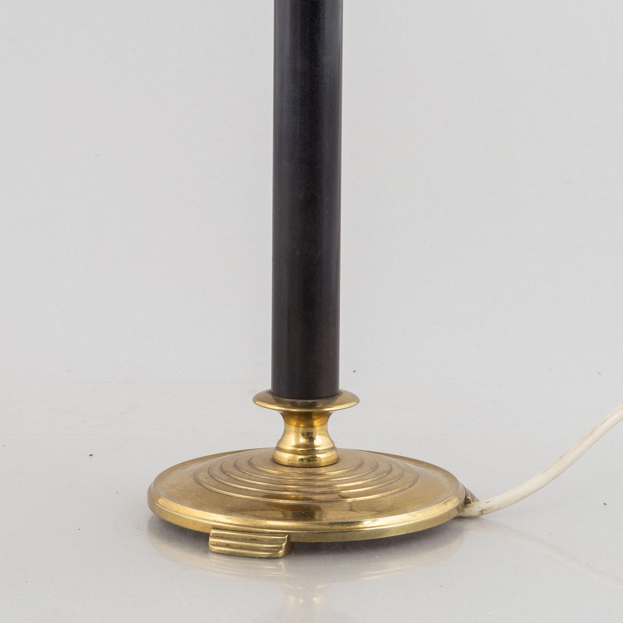 A Swedish modern table lamp, model 8411, Boréns, 1940s/50s.