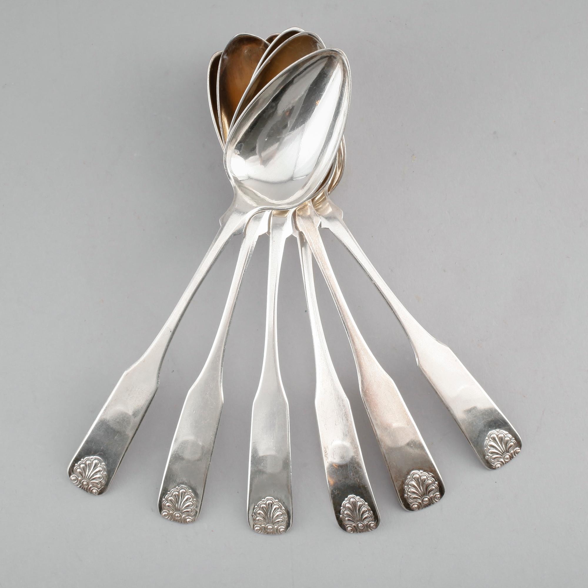 DESSERTSKEDAR, 6 st, silver, Carl Hammer, Stockholm 1853. Total vikt ca 214 g.