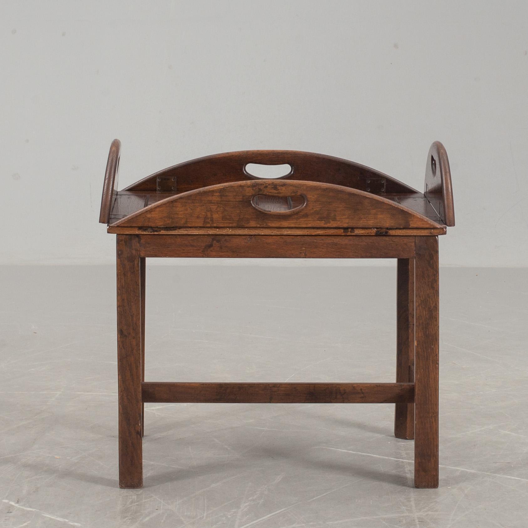SOFFBORD, sk "Butler's Tray", ek, engelsk stil, 1900-talets andra hälft.