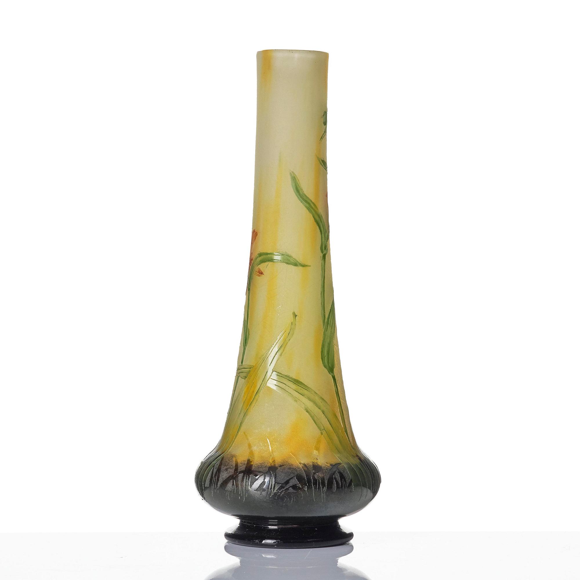 Daum Frères, an Art Nouveau cameo glass vase, Nancy, France.