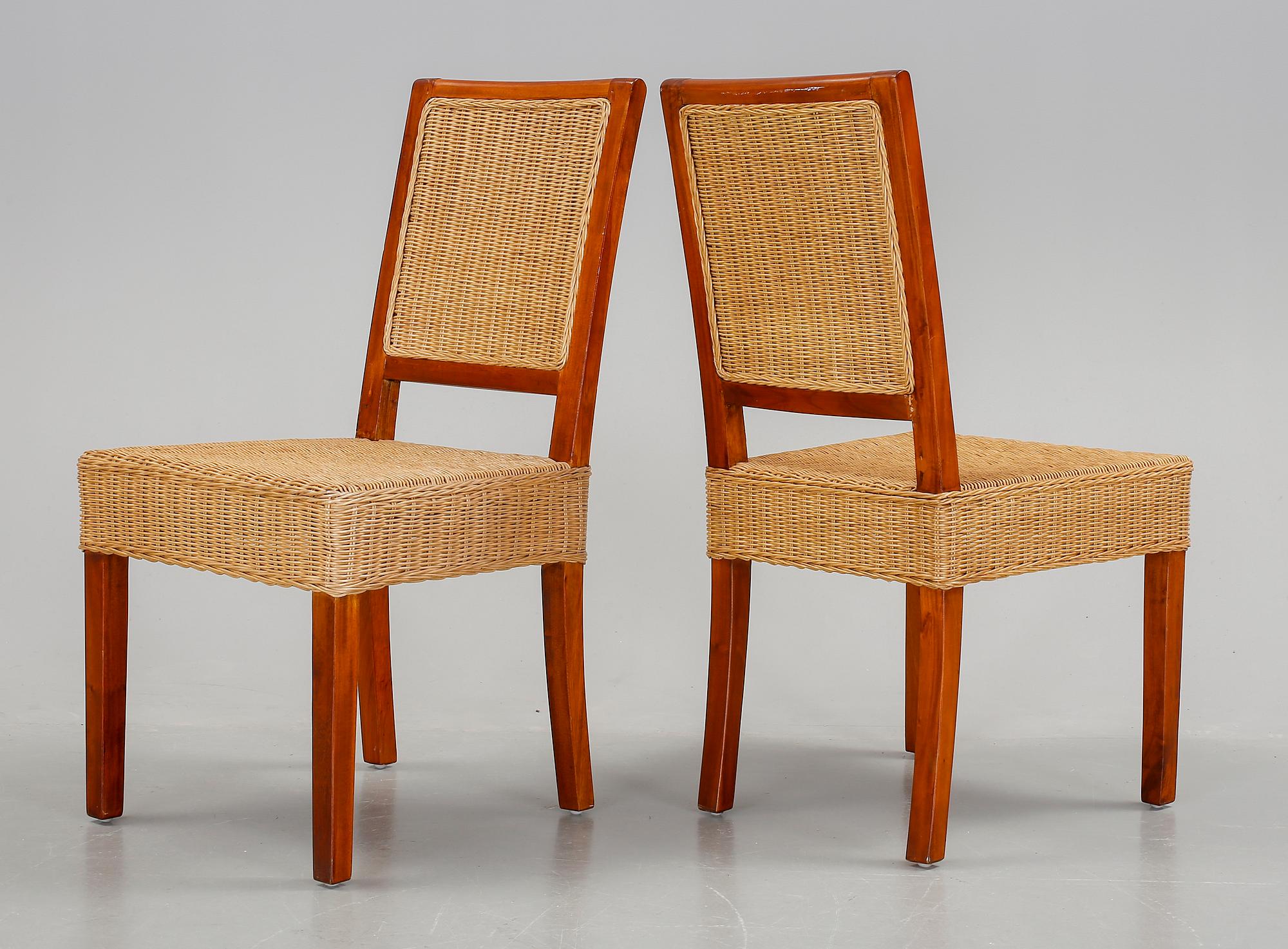 MATSALSSTOLAR, 10 stycken, 1900-talets andra hälft.