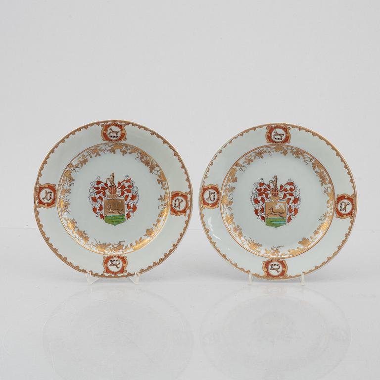 A group of nine porcelain armorial plates, probablu Samson, 19th/20th century.