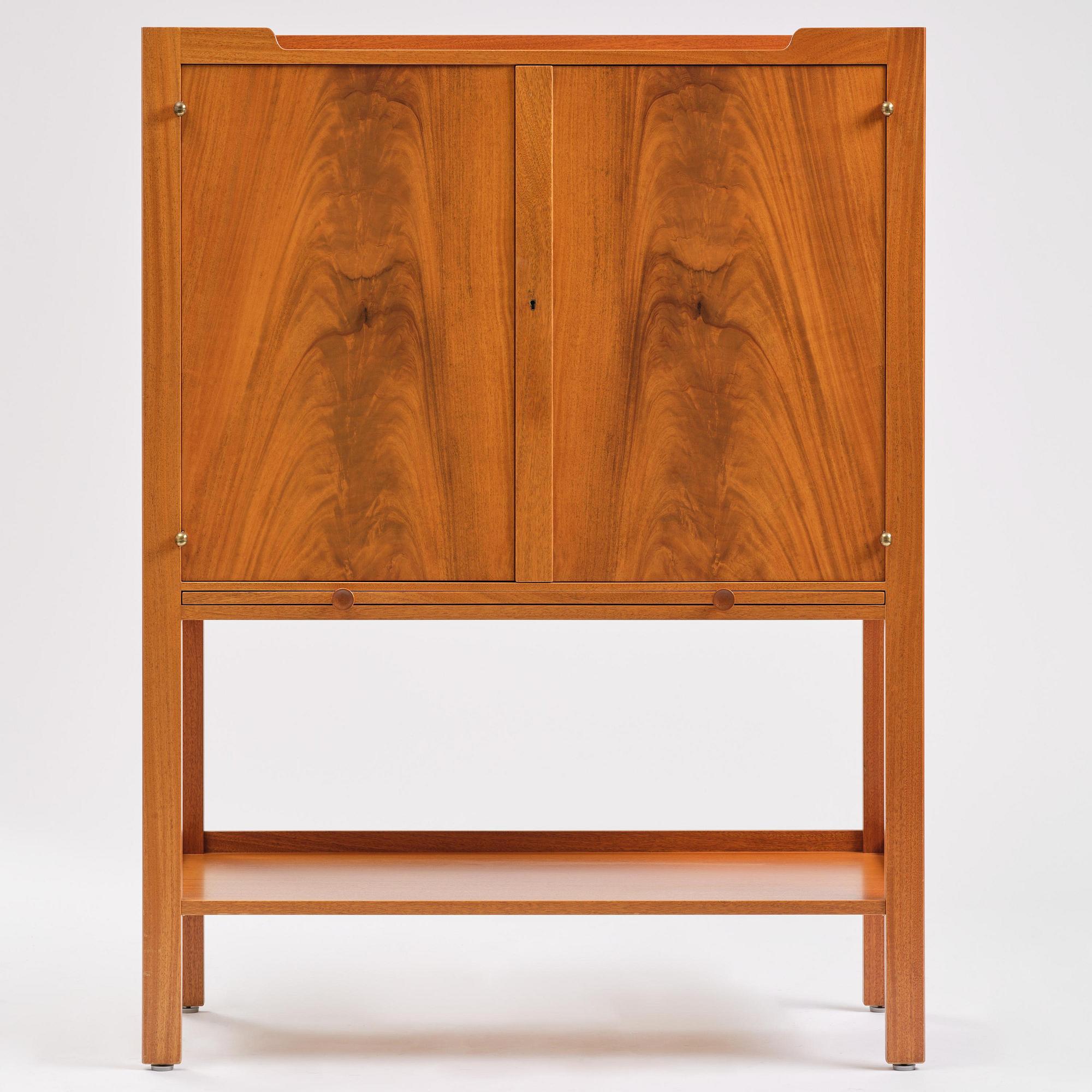 Josef Frank, cabinet, model B 2135, Svenskt Tenn, 1980s/90s.