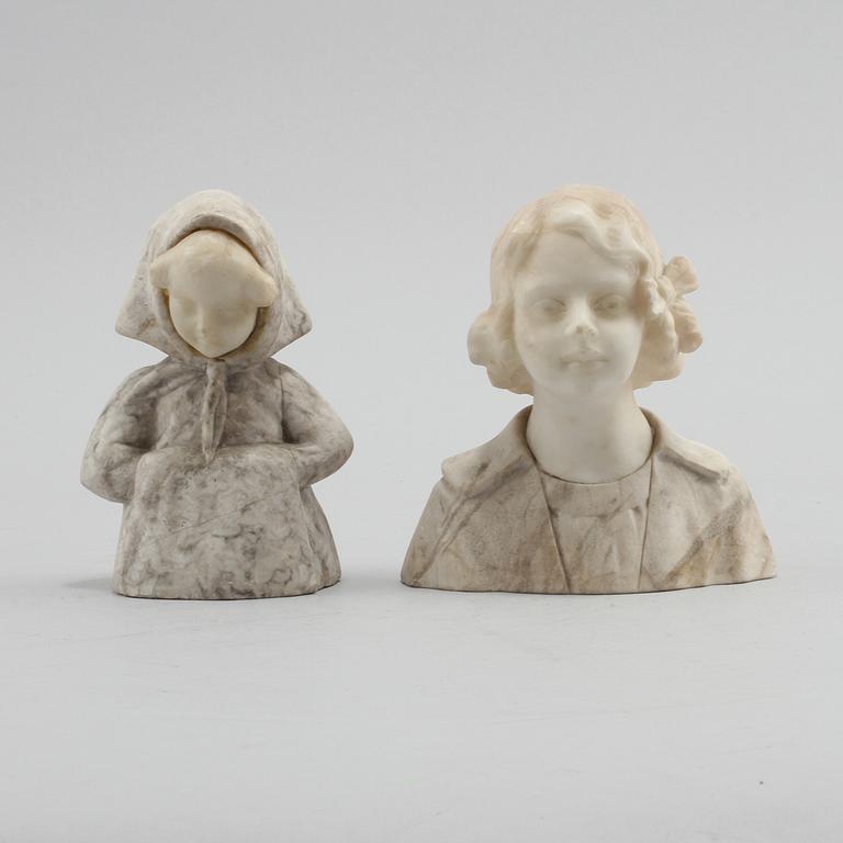 BYSTER, 2 st, alabaster och sten, 1900-tal.