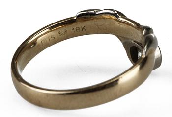 RINGAR, 2 st, 18k guld samt briljantslipad diamant,  0,29 enl intyg.
