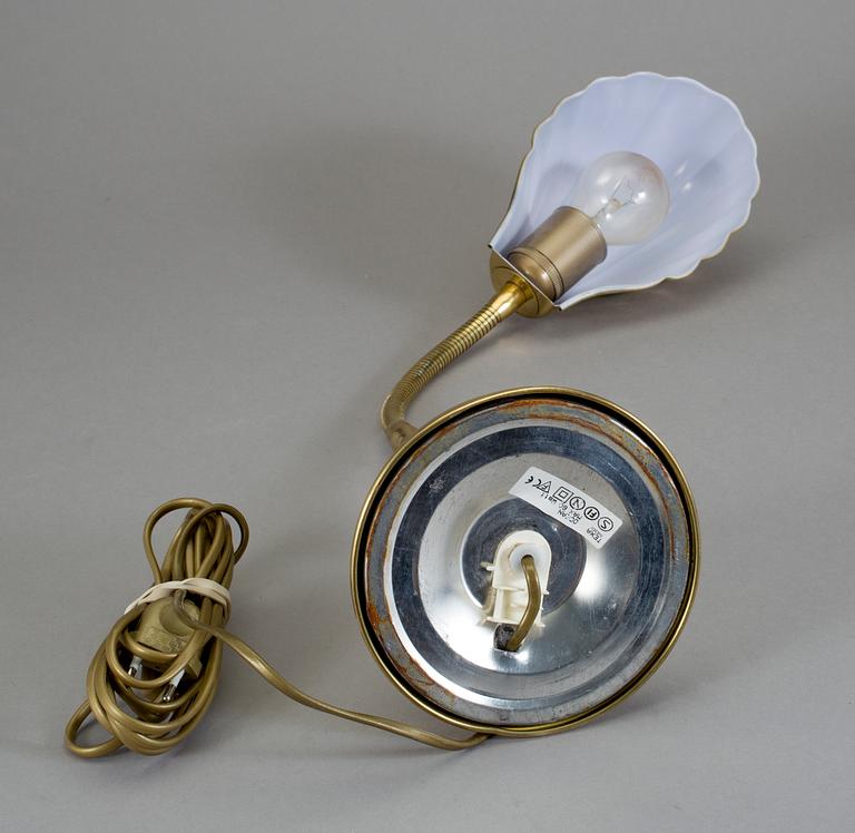 BORDSLAMPA, tidigt 2000-tal.