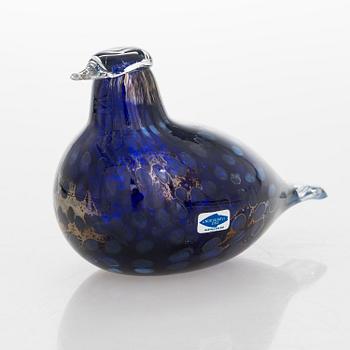 OIVA TOIKKA, a glass sculpture signed Oiva Toikka Nuutajärvi Notsjö 68/1500.