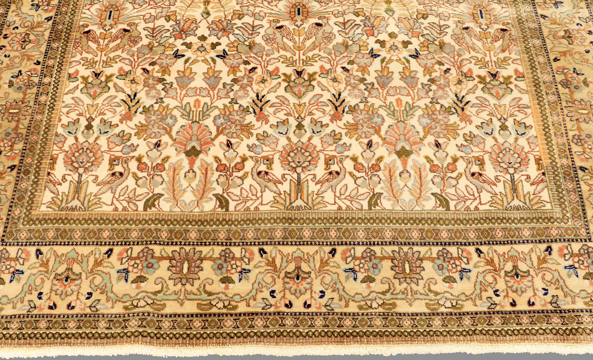 MATTA, Figural Täbriz , s.k " Tabatabai "301 x 198 cm.