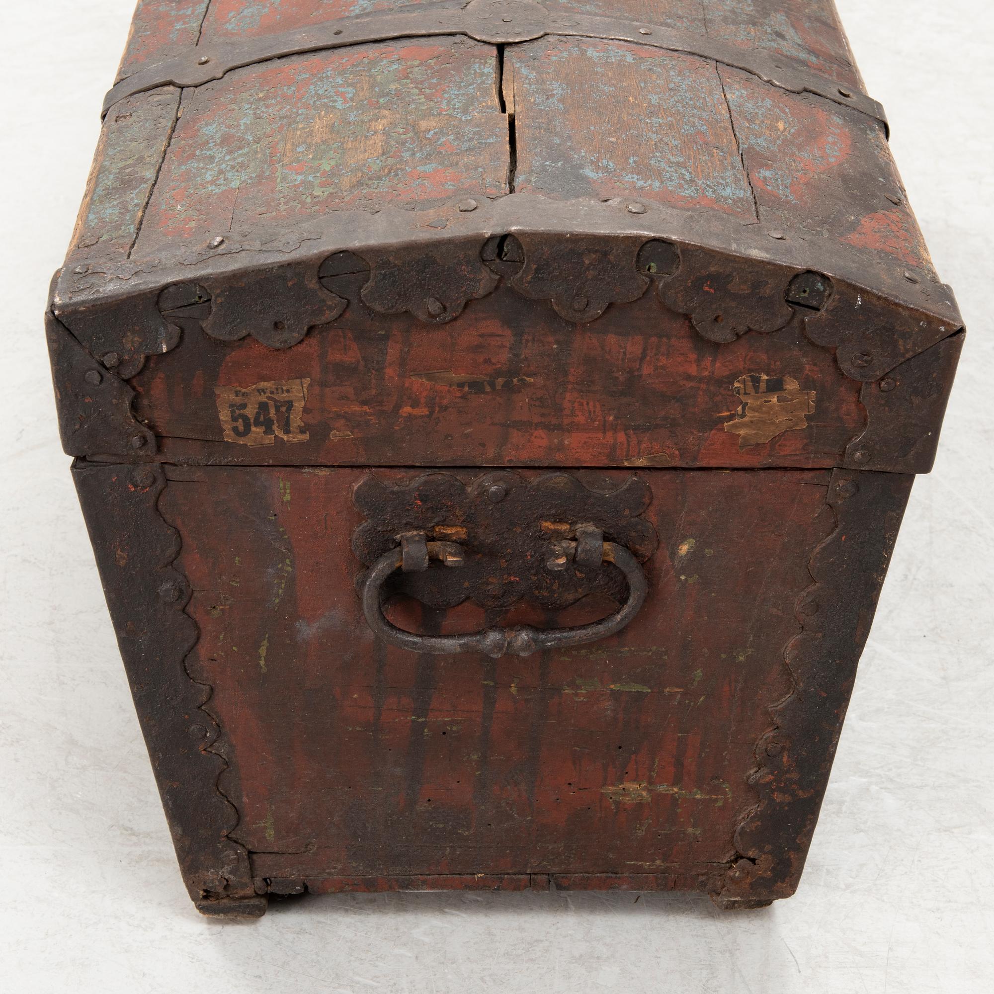 A Swedish provincial chest, beginning of the 19th Century.