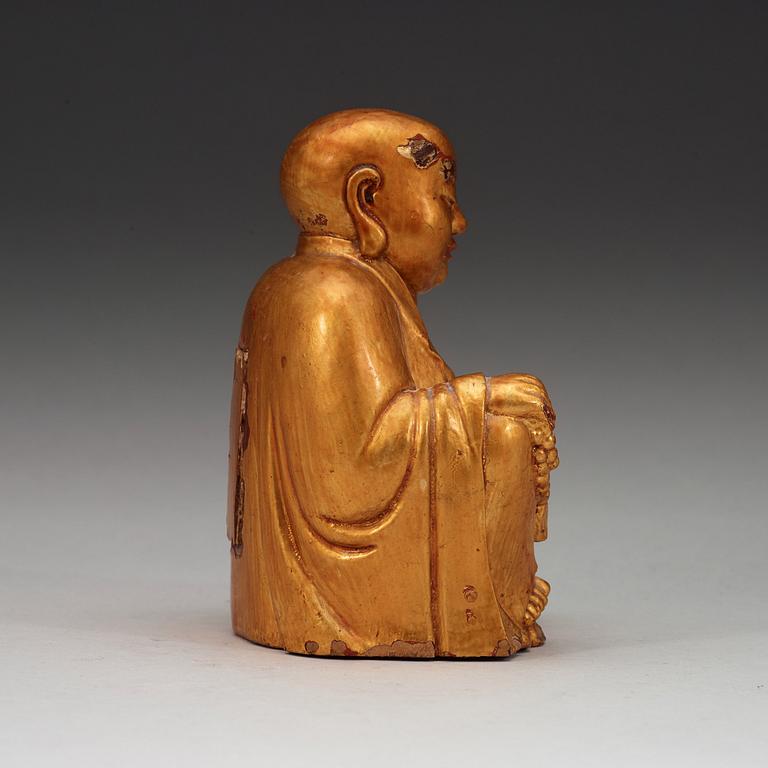 BUDHAI, lackerat trä. Qingdynastin (1644-1912).