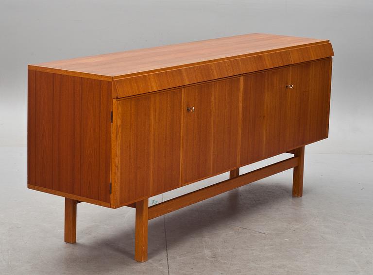 SIDEBOARD, Svante Skogh, 1900-talets andra hälft.