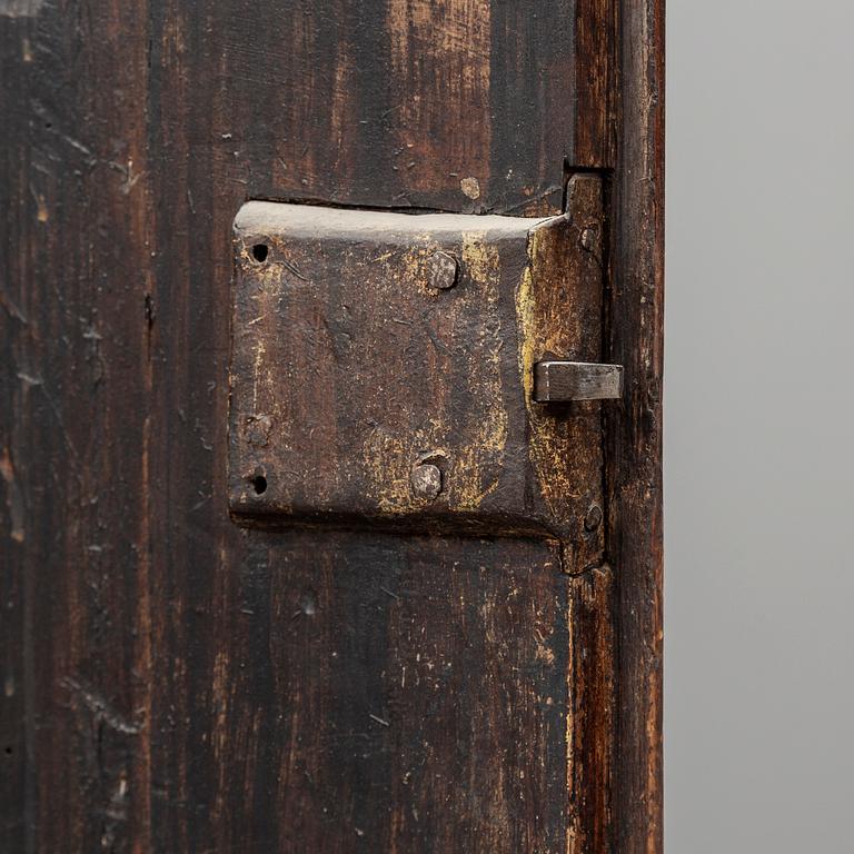 An early 19th century cupboard.